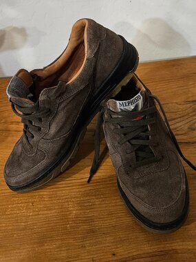 Mephisto Women's Suede Walking Shoes, size 9US, Taupe - Good Condition
